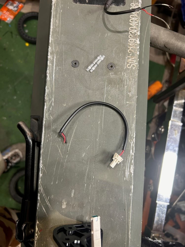 Garde boue arrière Wispeed T855 complet