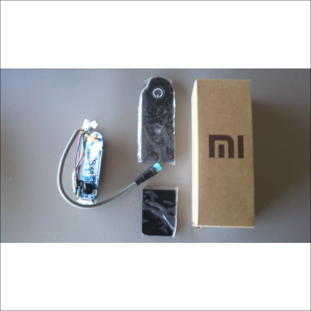 Carte + Bouton On/OFF M365 Miscooter M 365