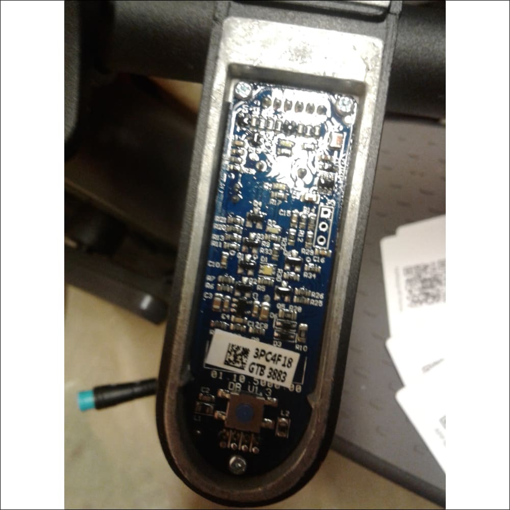 Carte + Bouton On/OFF M365 Miscooter M 365