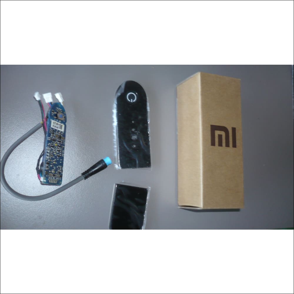Carte + Bouton On/OFF M365 Miscooter M 365